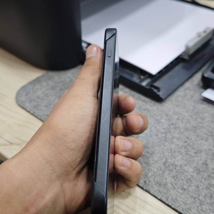 OnePlus 15
Rangi: QORA
Karobka dakument: full
Bataria health: