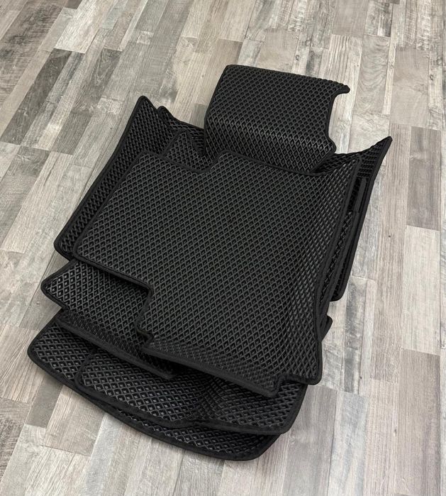 Коврики для авто.