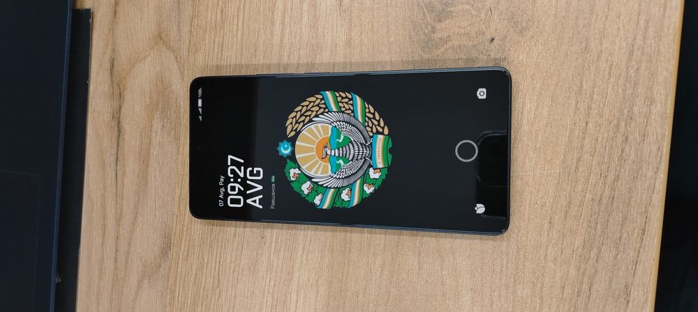 Redmi Note 13 pro 8/256 Yangi bir qo'l ishlatilgan karobka dokumet bor