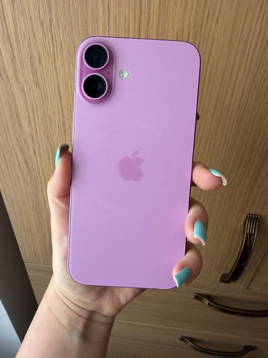 Iphone 16 plus розовый