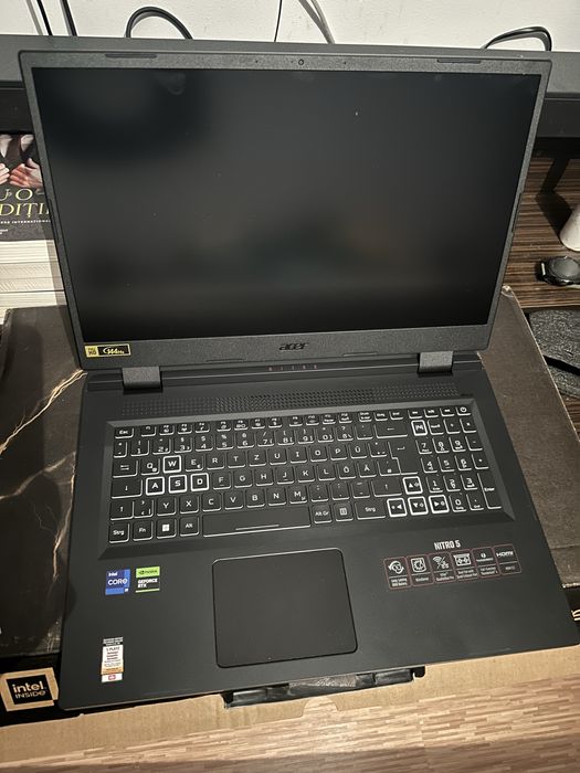 Laptop gaming Acer Nitro 5   17,3 inch i9 , rtx 4060 , 16gb DDR5 , 1tb