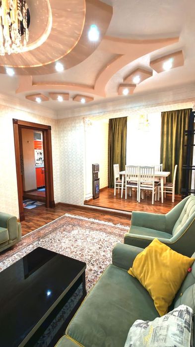 Сдается квартира СВОЯ Ц-5,4 в 3-ком Кафе Ширин