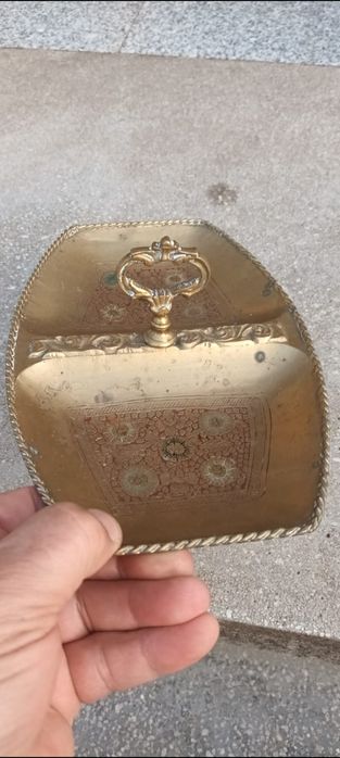 Bomboniera veche din Bronz