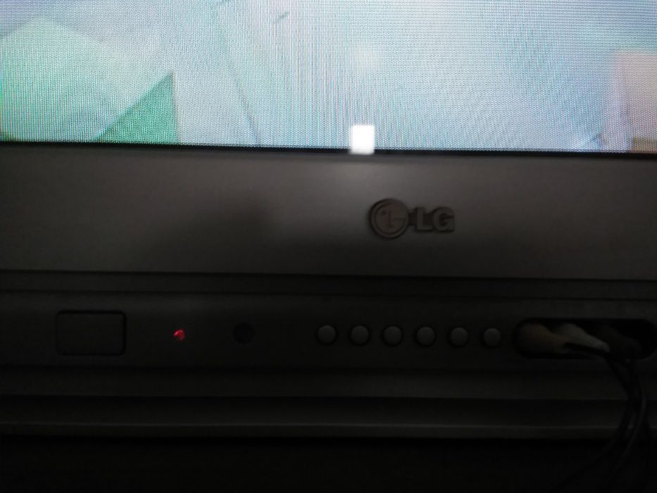 Телевизор SONY trinitron