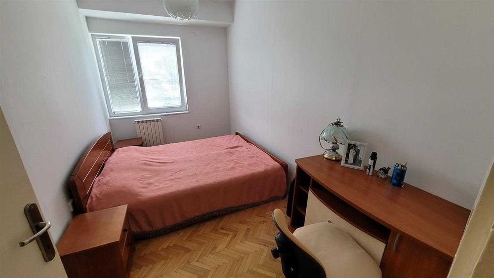 Дава се под наем Тристаен апартамент в Пловдив, Кючук Париж - 88 кв.м за 362.1 € - Снимка #6