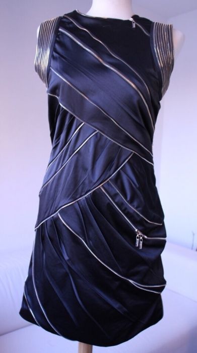 Rochie deosebita, neagră cu fermoare Karen Millen Londra