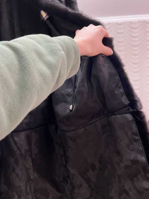 Норковая шуба черная