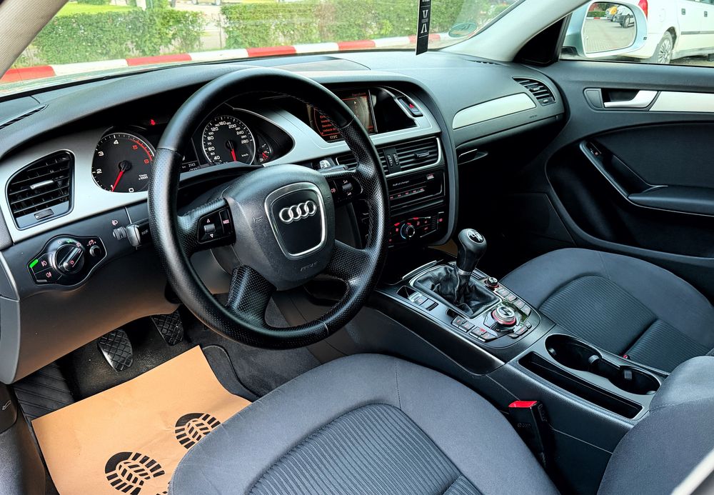 *Audi A4 2.0 TDI - 143 CP // An Fabricatie 2009 // Inmatriculata RO // Impecabilă!**