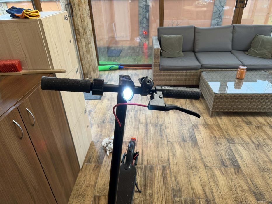 Trotineta electrica Xiaomi scooter pro 2