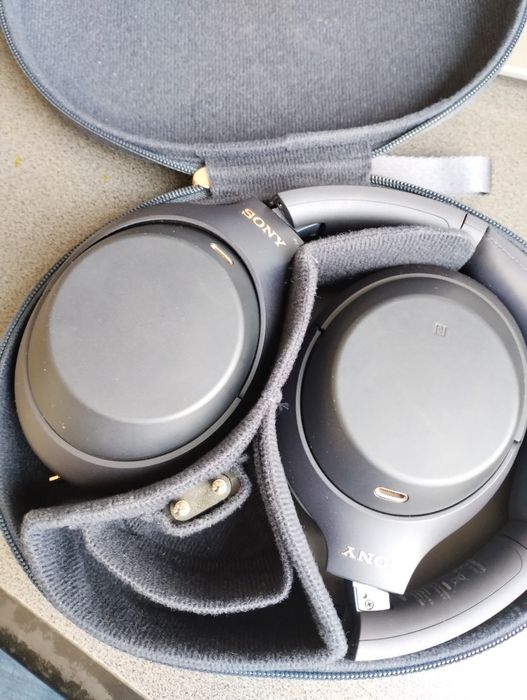 Casti audio bluetooth Sony WH-1000XM4