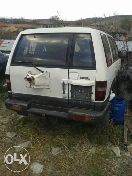 Опел Монтерей 3.1 Opel Monterey турбо дизел само на 4асти