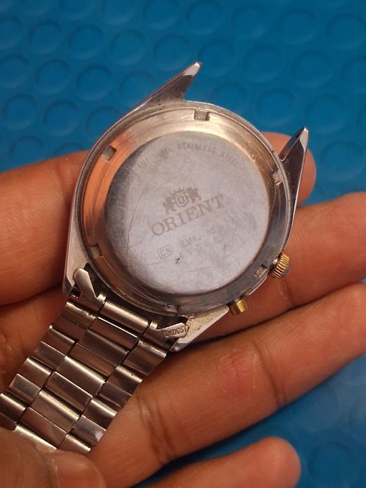 Продавам Orient автоматичен