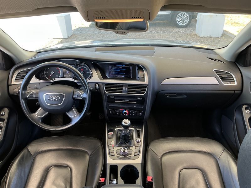 Audi A4 2.0 TDI ultra Attraction 2014