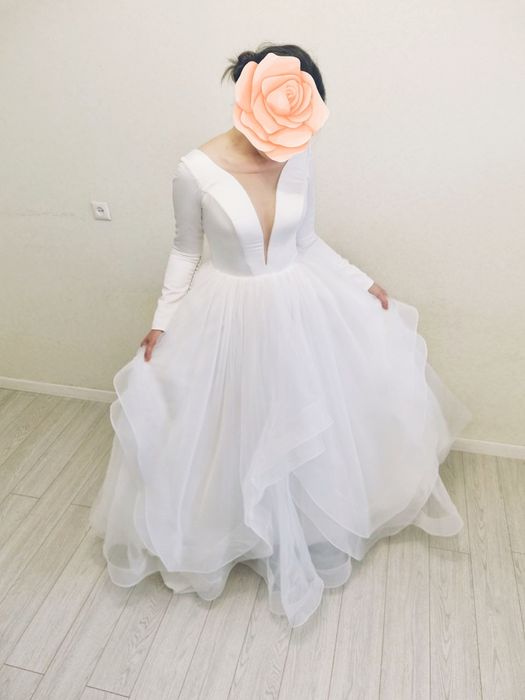 Свадебное платье