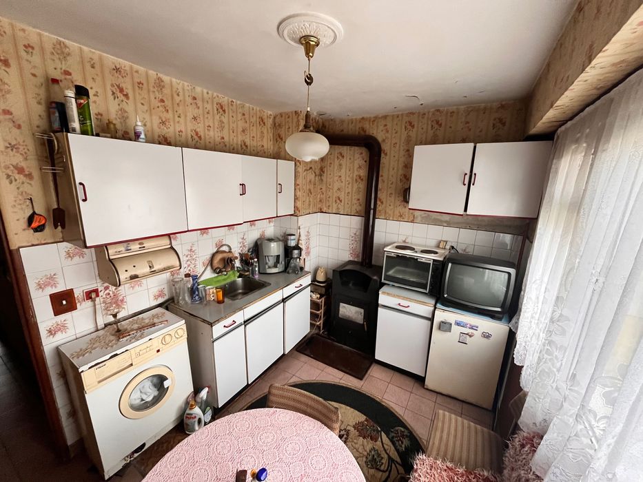 Продава се Тристаен апартамент в Етрополе - 88 кв.м за 3767 €/кв.м - Снимка #8