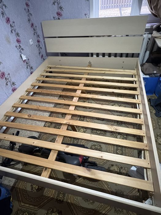 Продам кровать двухспалку