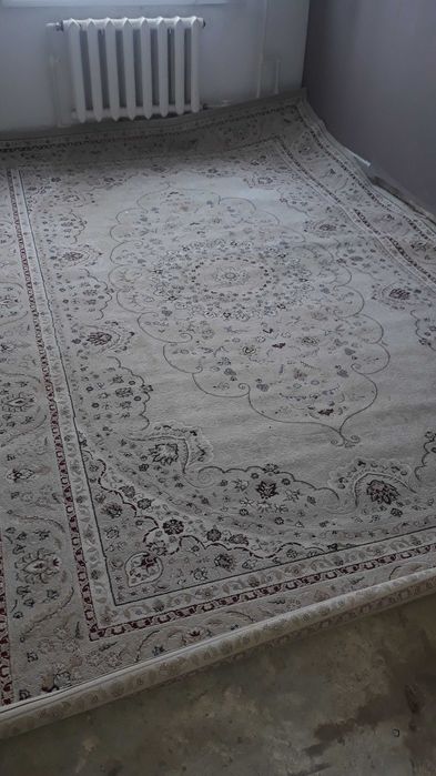 Ковры б/у в хорошем сост