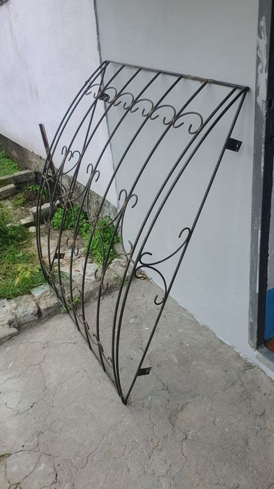 Продам решётку на окно