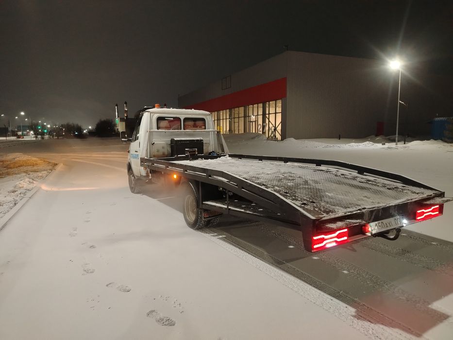 Услуги эвакуатора 24/7