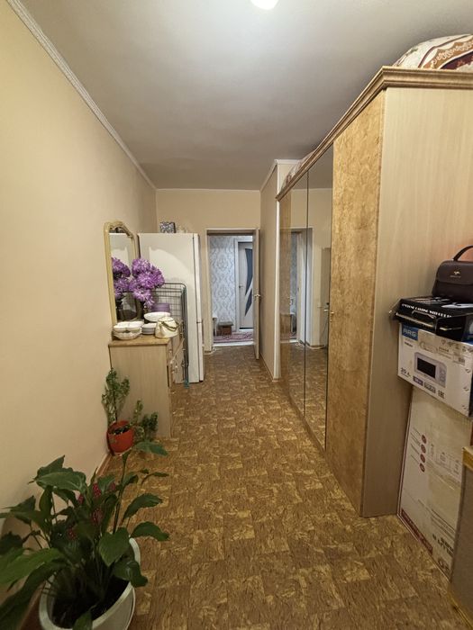 Продам 3 комнатную квартиру
