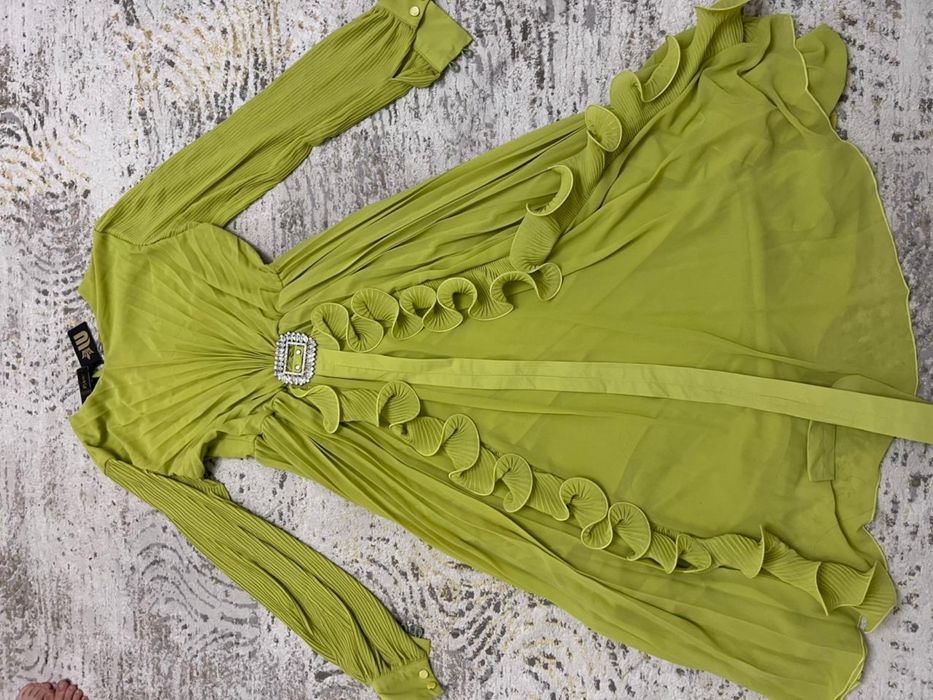 Продам новое платье