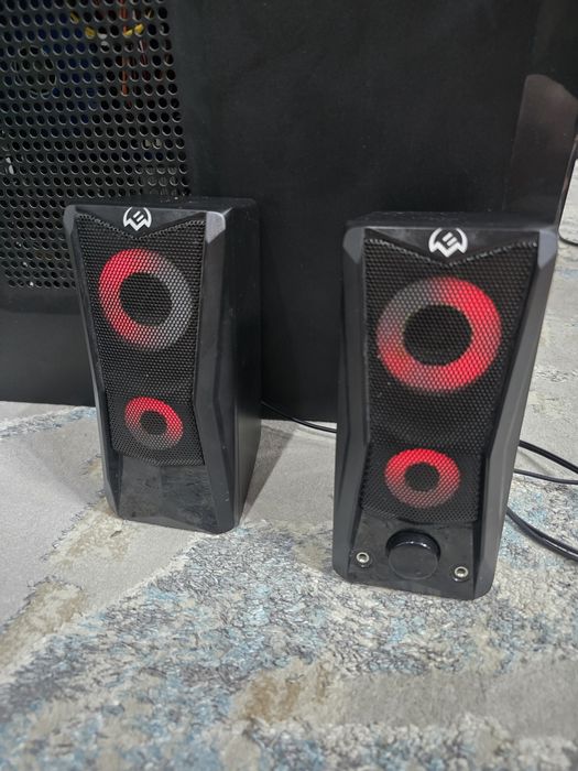 Небольшие колонки