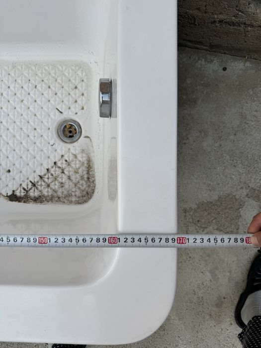 Ванна акрилова