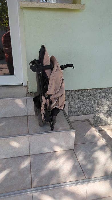 Carucior super-compact CYBEX LIBELLE 1