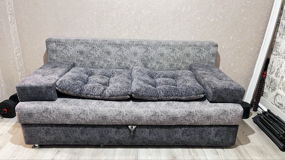 Продам диван 190*150