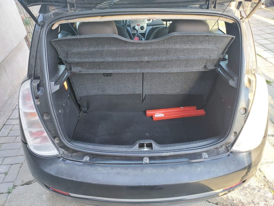 Lancia Ypsilon 1.4 benzină, AC, stare foarte bună