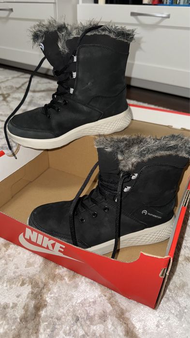 Ботинки демисезонные