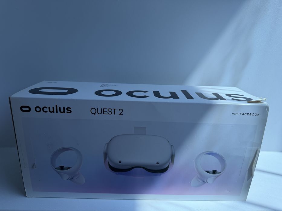 Oculus Quest 2 256GB — Полный комплект, идеальное состояние