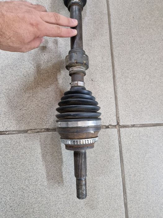 Привод Рав-4 2006