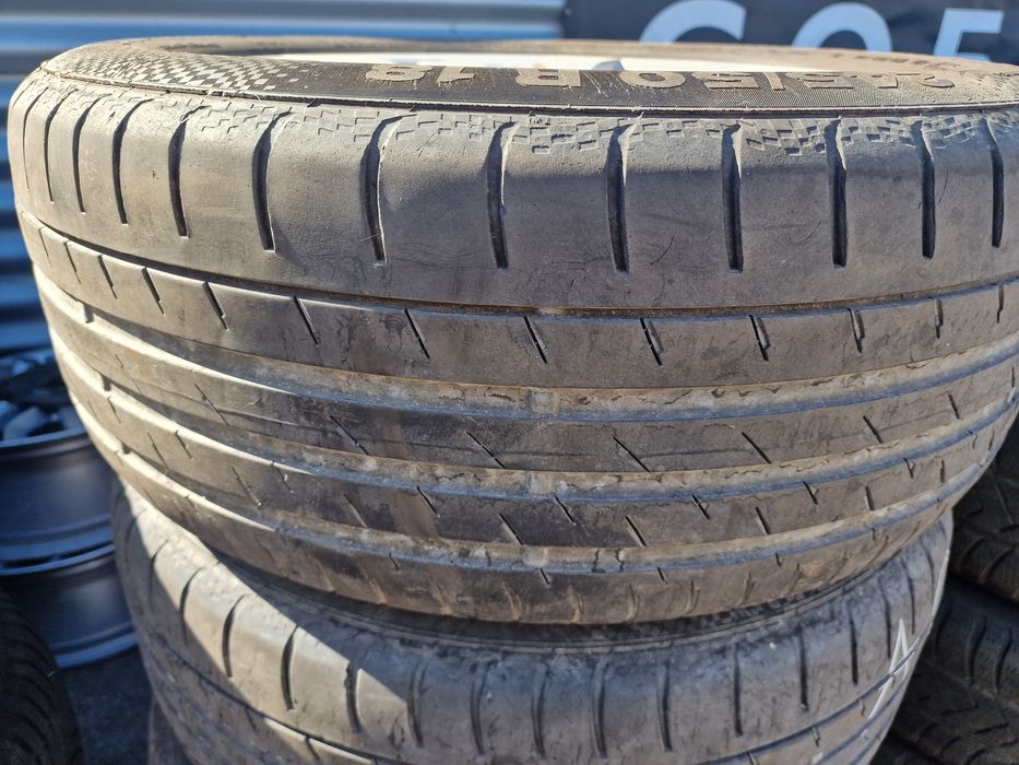 Гуми с Джанти за BMW 7 serie 245/50 R18 dot 2019