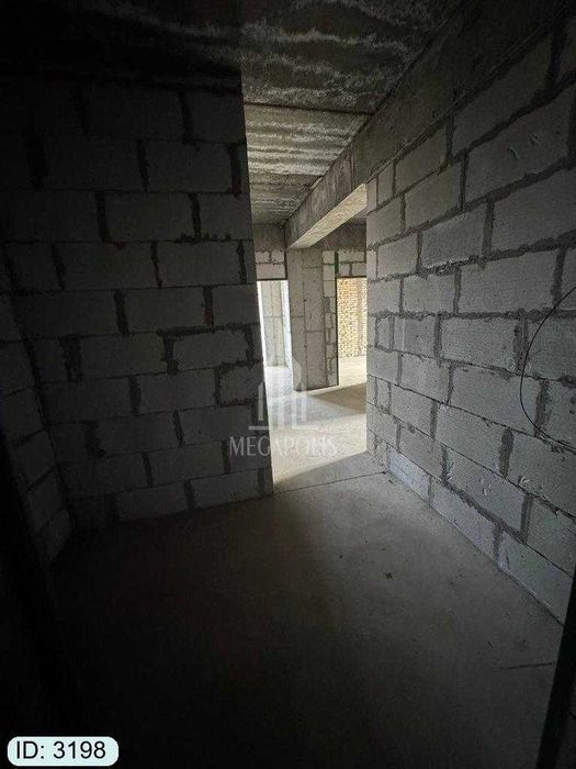 kvartira sotiladi №3198 Fayzobod masjid yangi hokimyat tarafda karopka