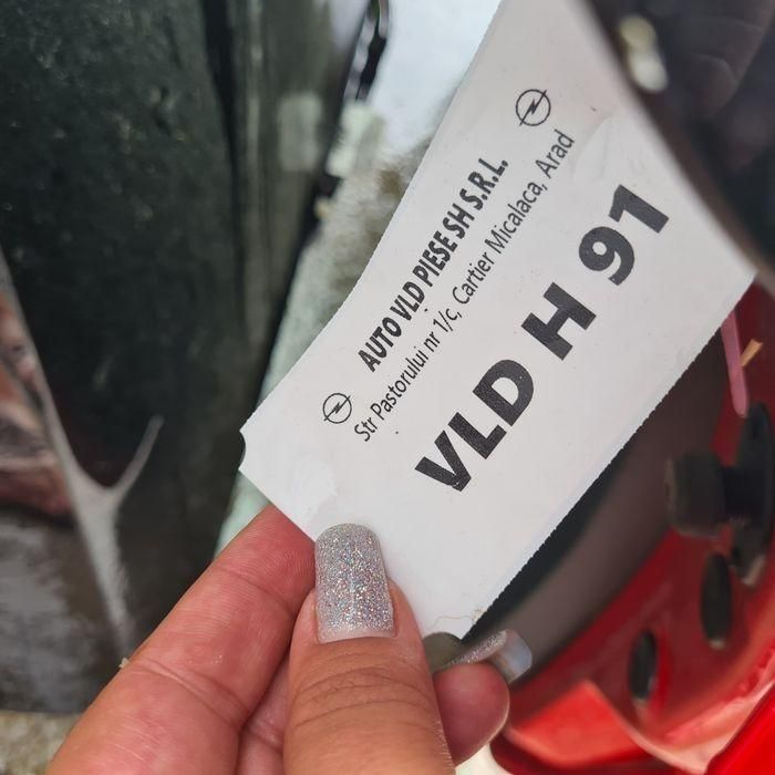 Haion complet Z50B rosu Opel Astra J Facelift