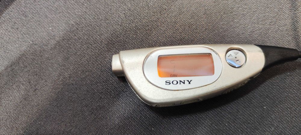 Продавам уокмен Sony WM EX-900