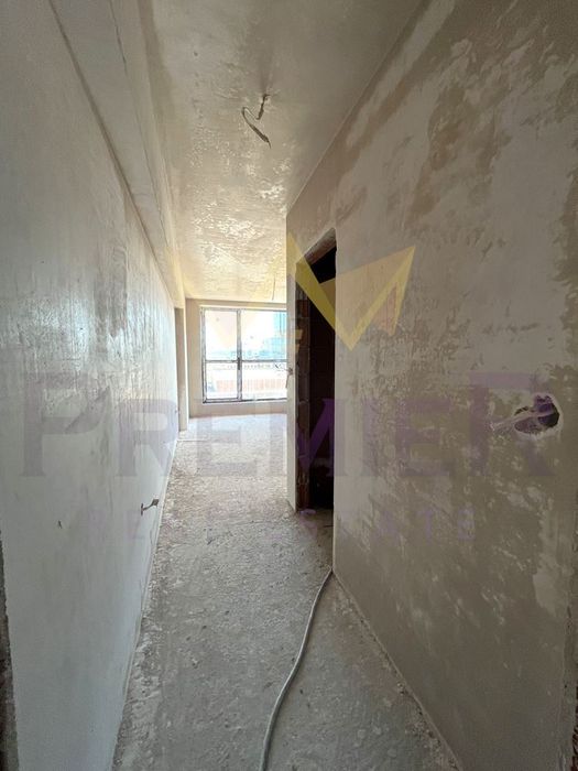 Продава се Четиристаен апартамент в София, Полигона - 140 кв.м за 2079 €/кв.м - Снимка #2