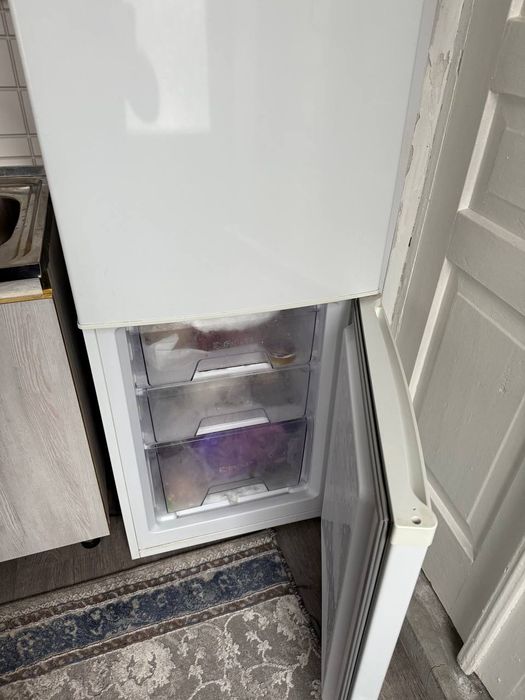 Холодильник Музлатгич