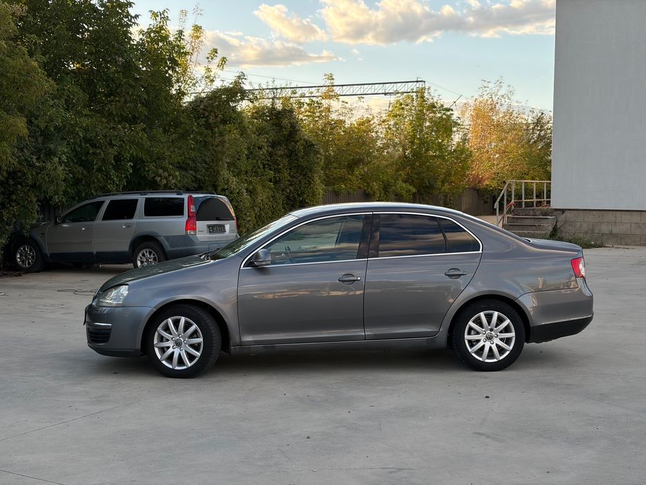 VOLKSWAGEN Jetta 2006 — imagine 2
