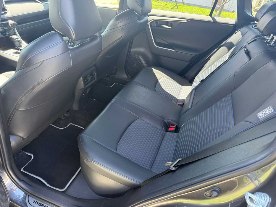 Toyota RAV4 Hybrid 2022 STYLE / Istoric Toyota / Garantie baterie / Impecabil