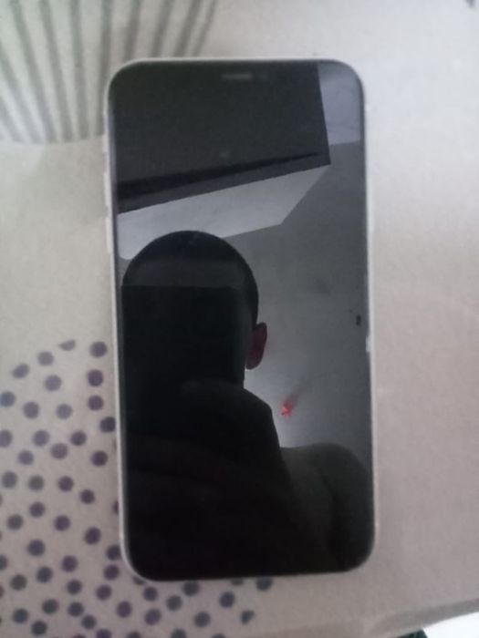 Обменяю Iphone 11