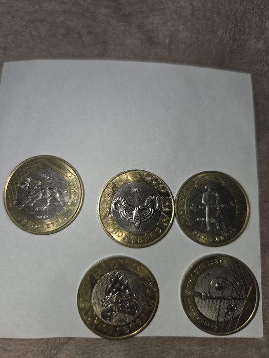 Продам коллекционные монеты