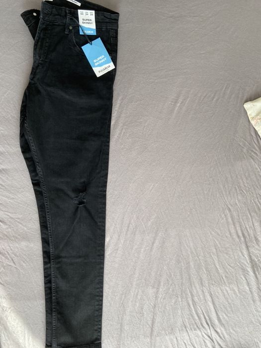 Pantaloni Pull  &. Bear Noi, marimea 44