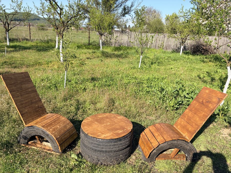 Vand Set scaune si masă de grădină