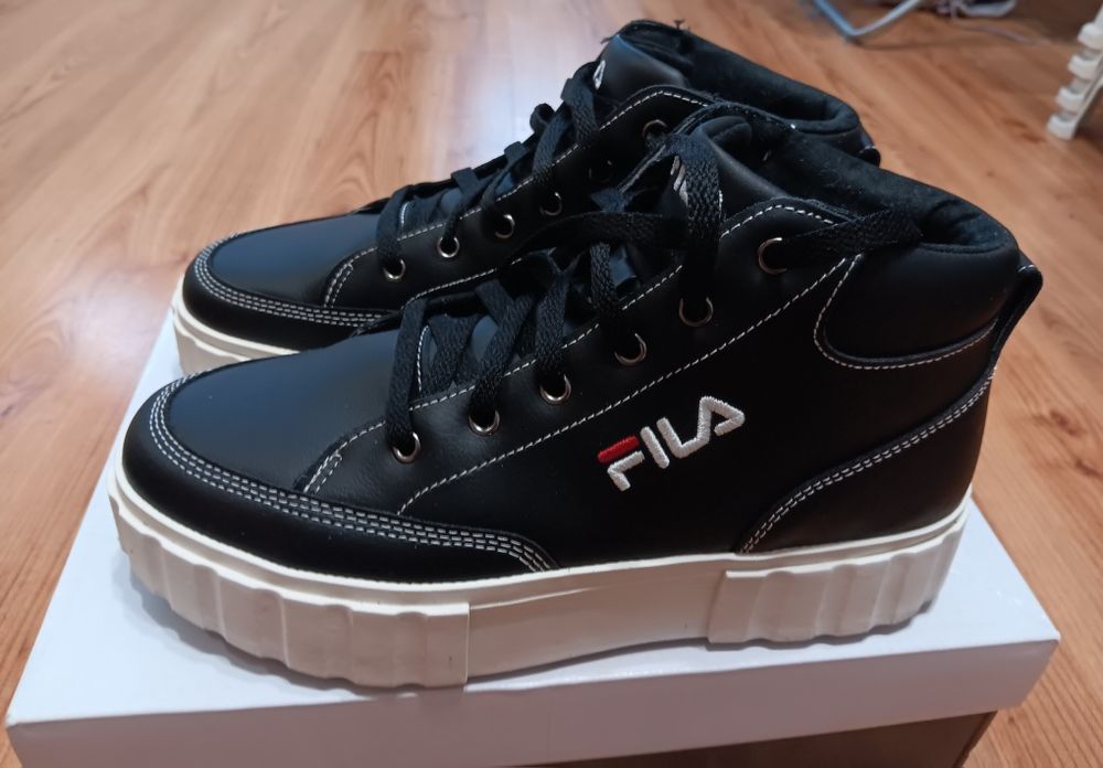 Fila Дамски Сникърси