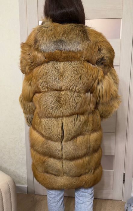 Шуба из лисы натуральная