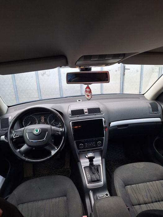Skoda octavia 2         .