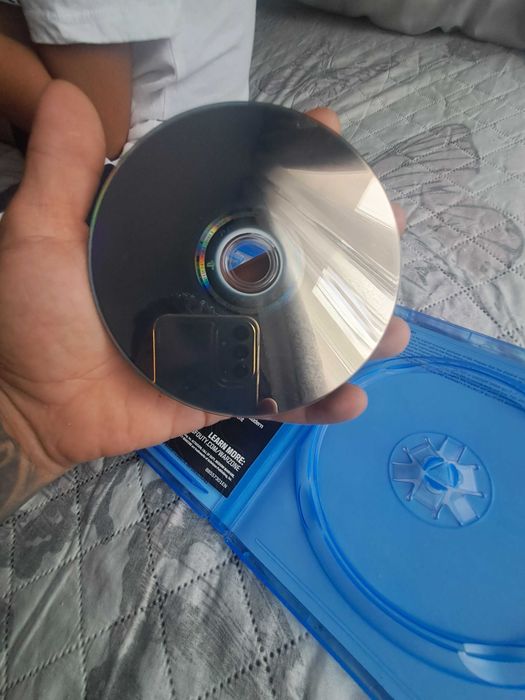 Продавам игра за PlayStation 5 Call of Duty 3