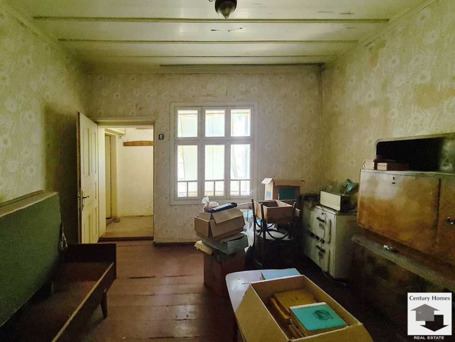 145272 Едноетажна къща за продажба в в центъра на гр. Полски Тръмбеш